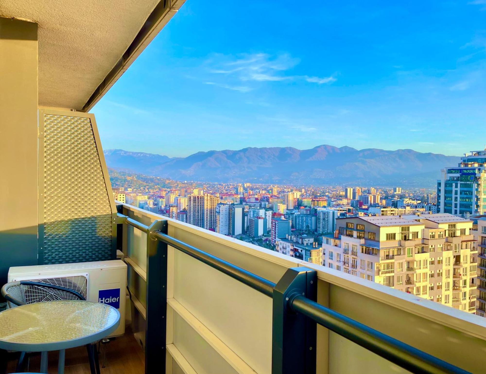 Sky Apartments Μπατούμι Εξωτερικό φωτογραφία